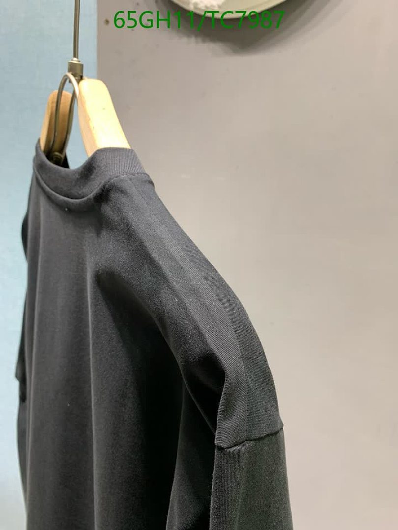 Prada-Clothing Code: TC7987 $: 65USD