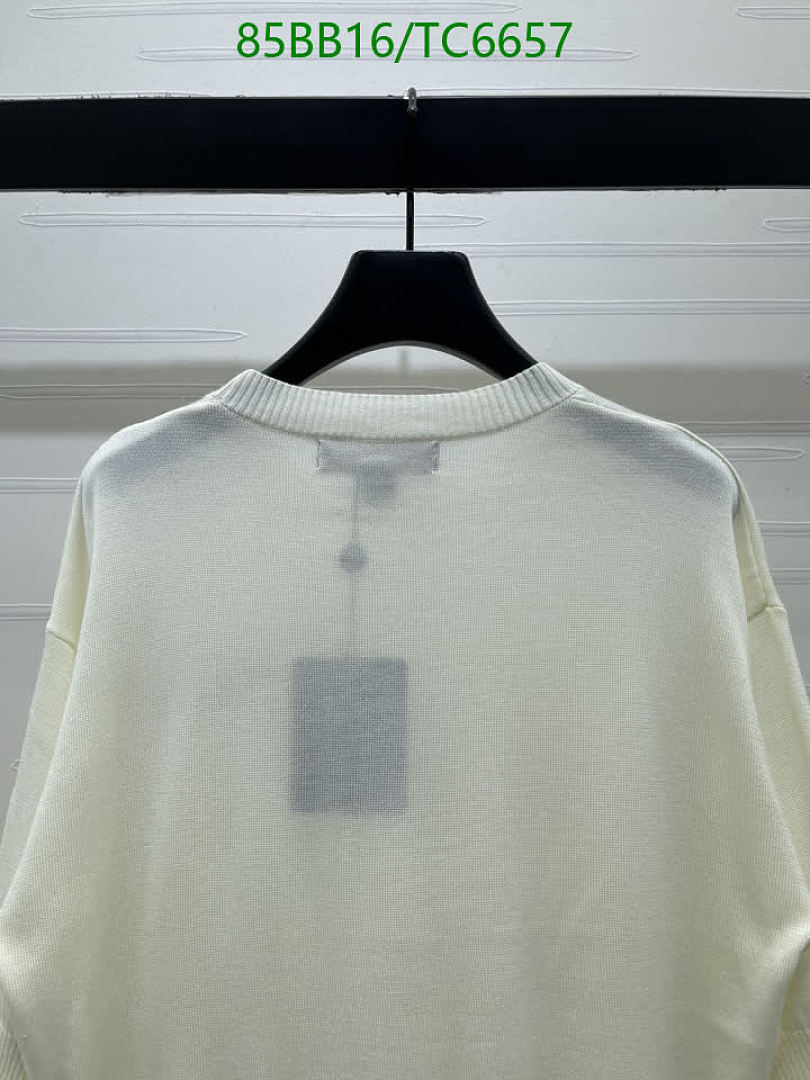 LV-Clothing Code: TC6657 $: 85USD