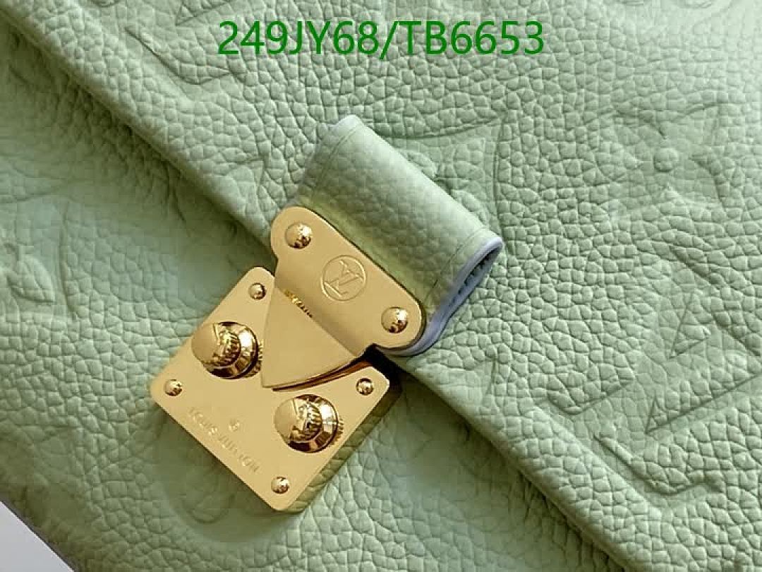 LV-Bags(5A) Code: TB6653 $: 249USD