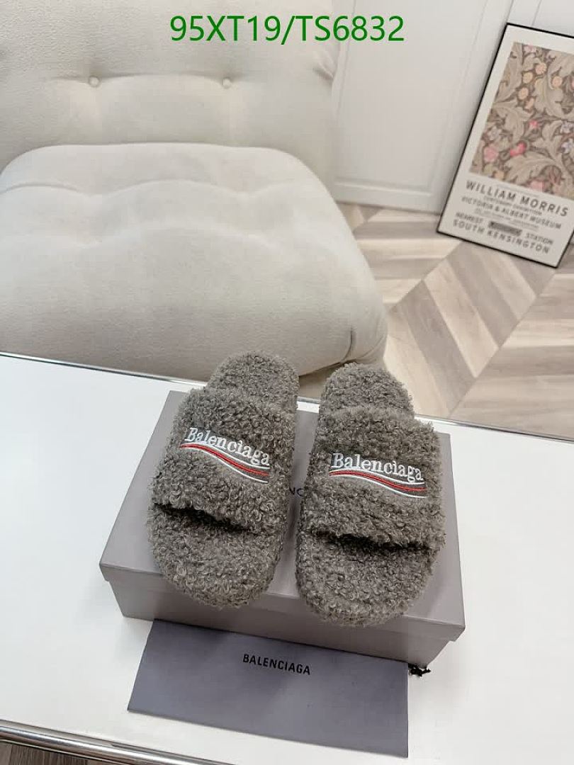 Balenciaga-Shoes(Women) Code: TS6832 $: 95USD