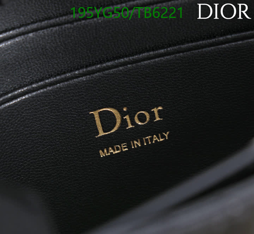 Dior-Bags(5A) Code: TB6221 $: 195USD