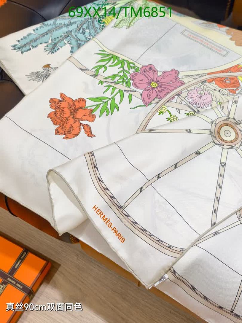 Hermes-Scarves Code: TM6851 $: 69USD