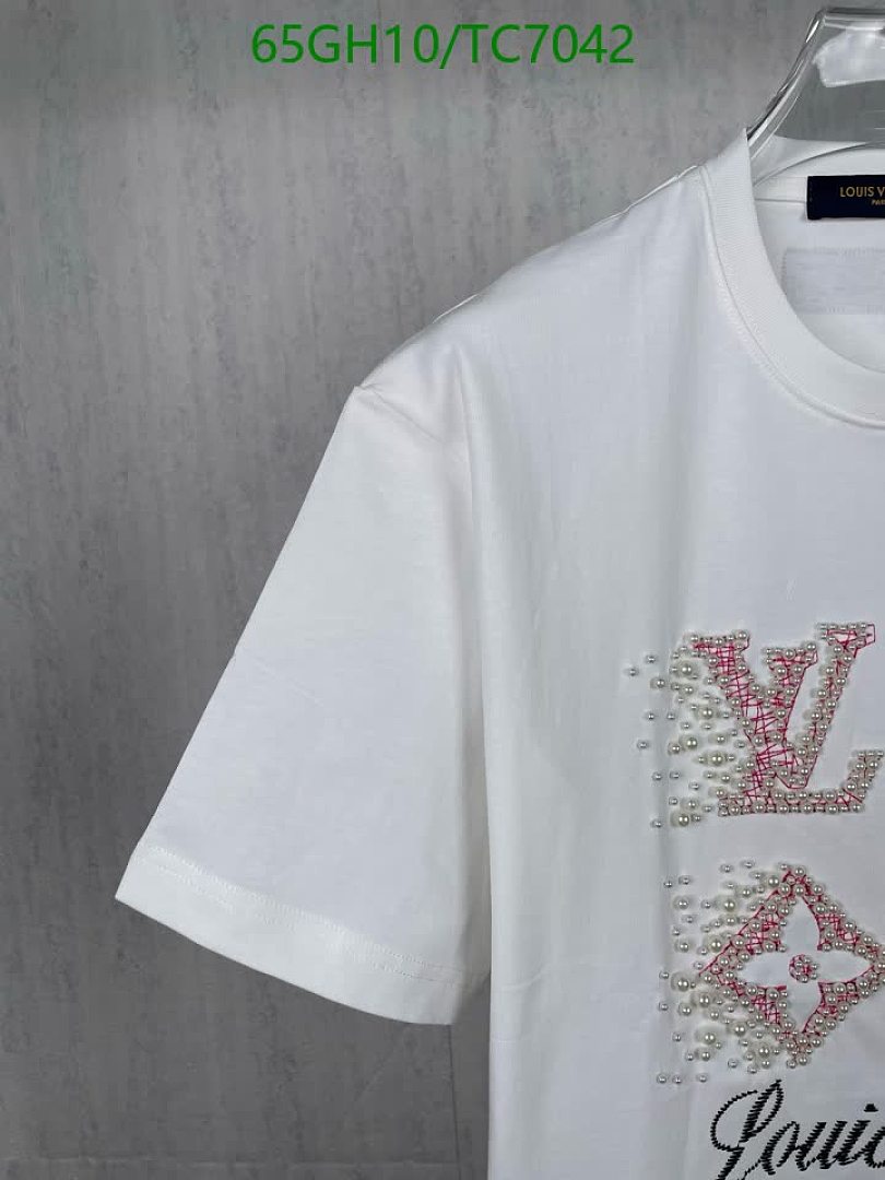 LV-Clothing Code: TC7042 $: 65USD