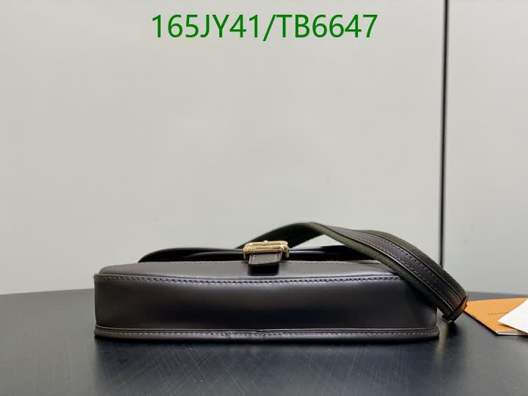 LV-Bags(5A) Code: TB6647 $: 165USD
