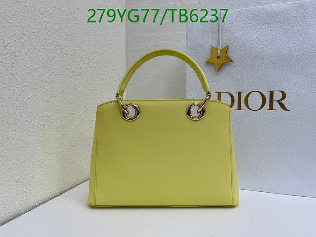 Dior-Bags(5A) Code: TB6237 $: 279USD