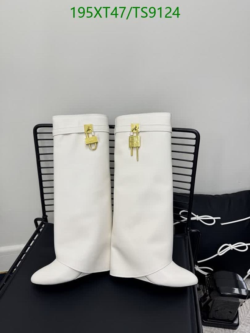 Boots-Shoes(Women) Code: TS9124 $: 195USD