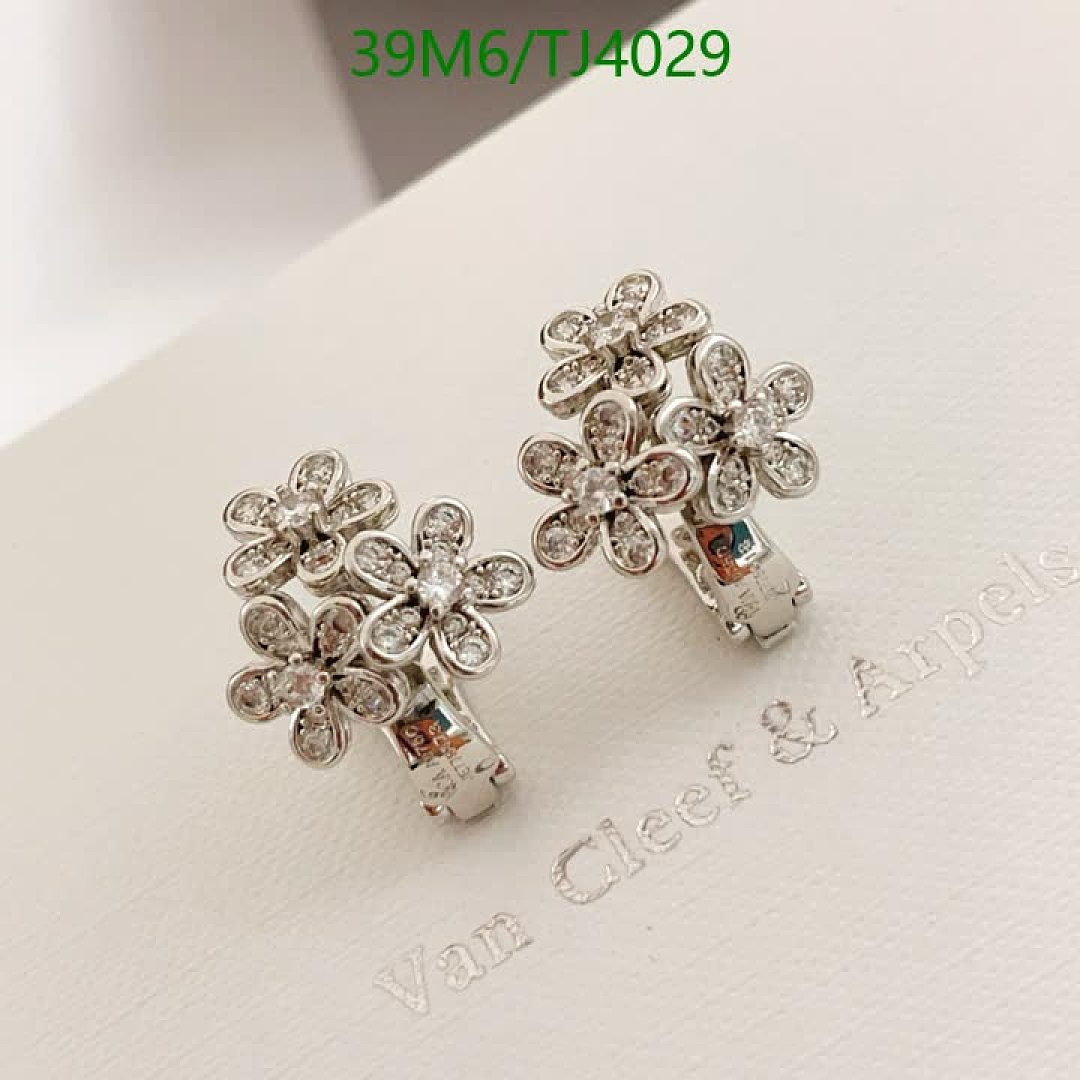 Van Cleef & Arpels-Jewelry Code: TJ4029 $: 39USD