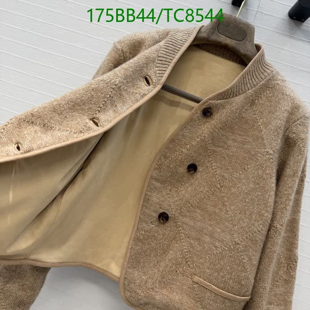 LV-Clothing Code: TC8544 $: 175USD