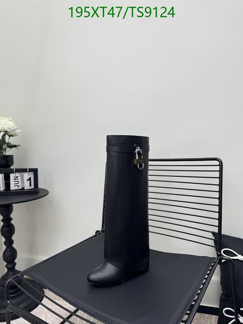 Boots-Shoes(Women) Code: TS9124 $: 195USD