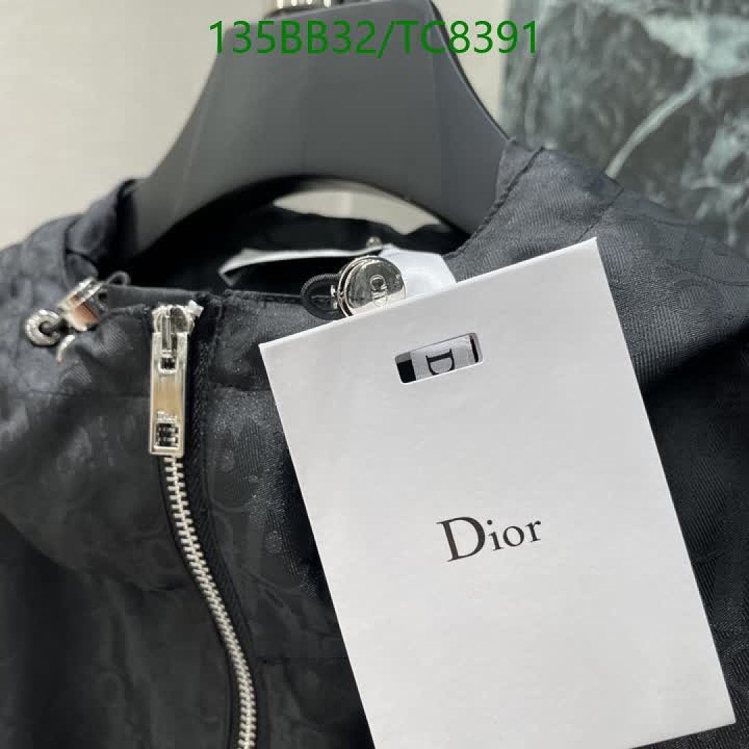 Dior-Clothing Code: TC8391 $: 135USD