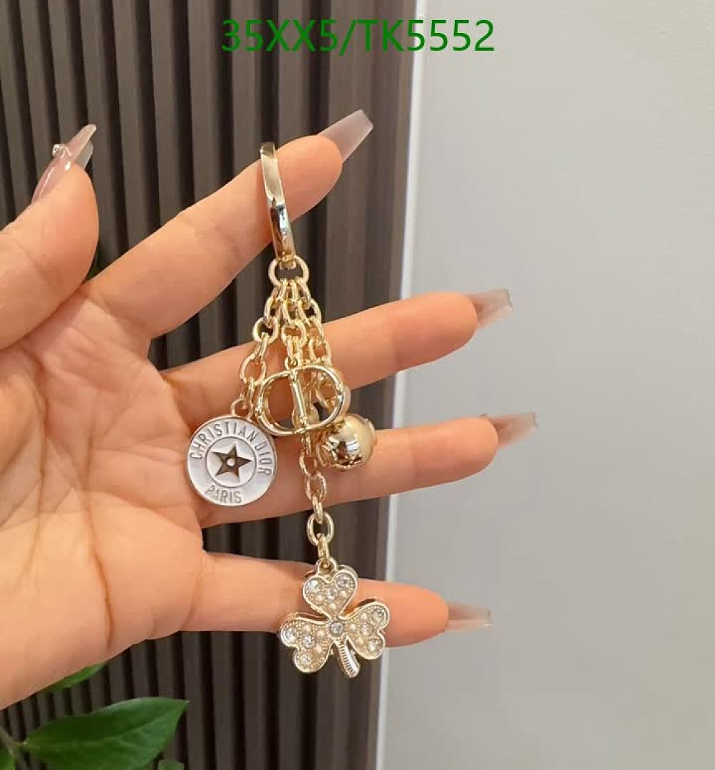 Dior-Keychains Code: TK5552 $: 35USD