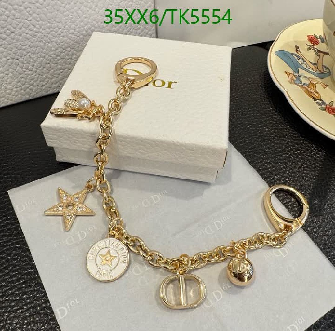 Dior-Keychains Code: TK5554 $: 35USD