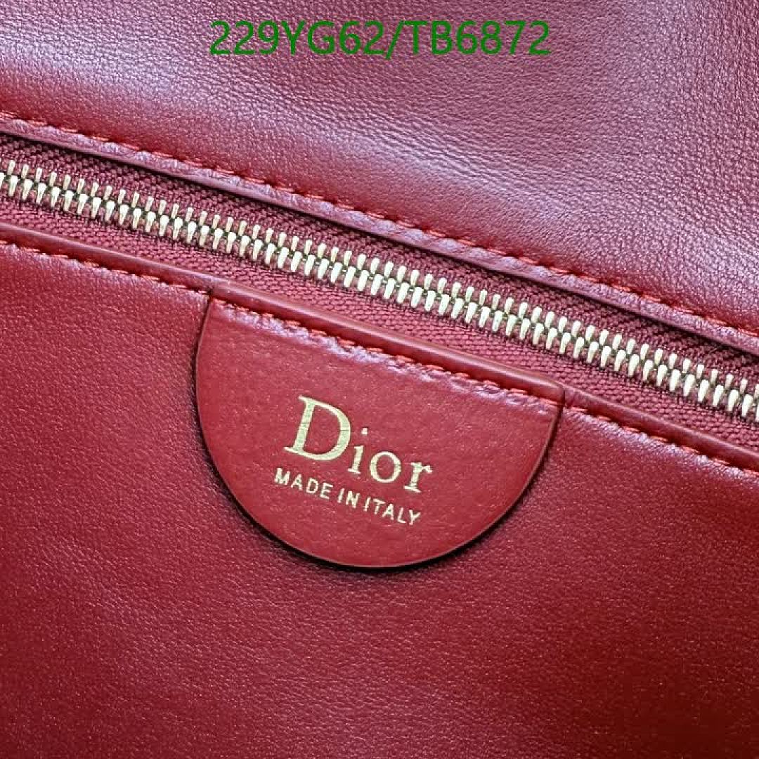 Dior-Bags(5A) Code: TB6872 $: 229USD