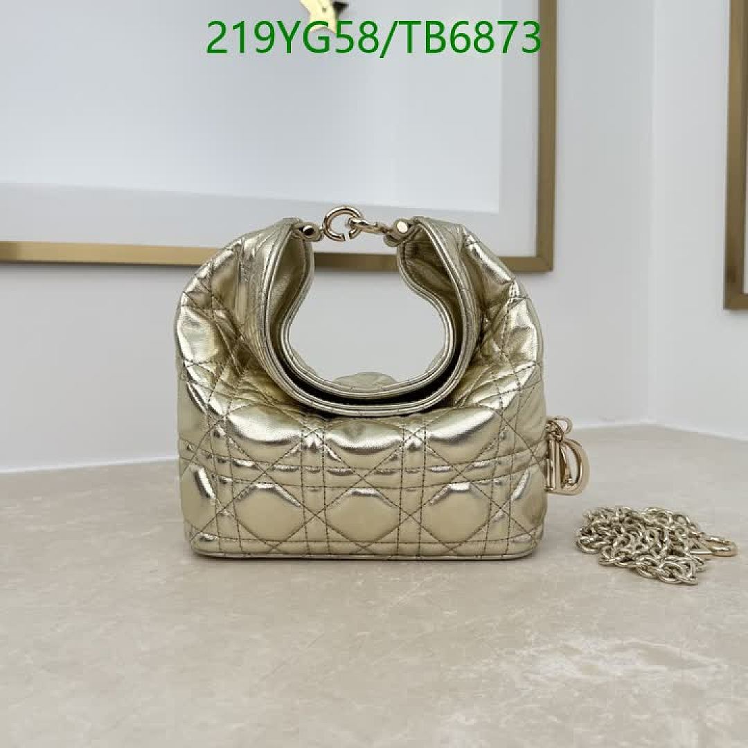 Dior-Bags(5A) Code: TB6873 $: 219USD