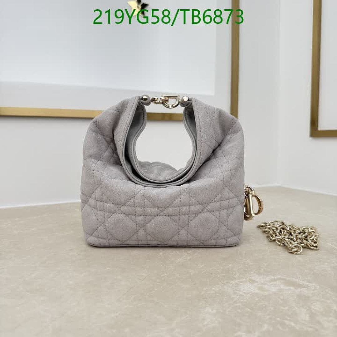 Dior-Bags(5A) Code: TB6873 $: 219USD