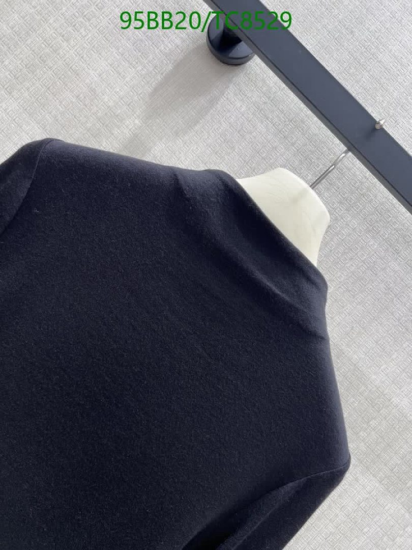 LV-Clothing Code: TC8529 $: 95USD