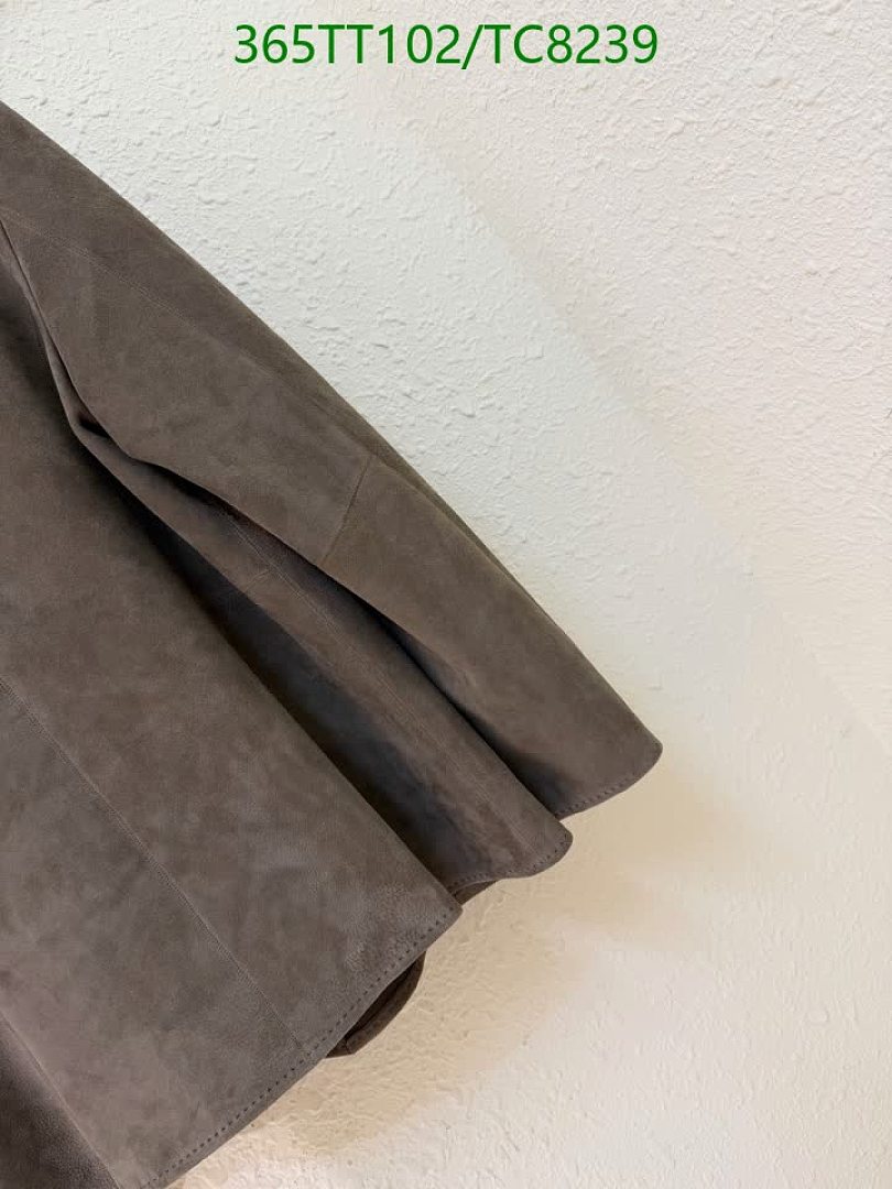 Loro Piana-Down Jackets(Women) Code: TC8239 $: 365USD