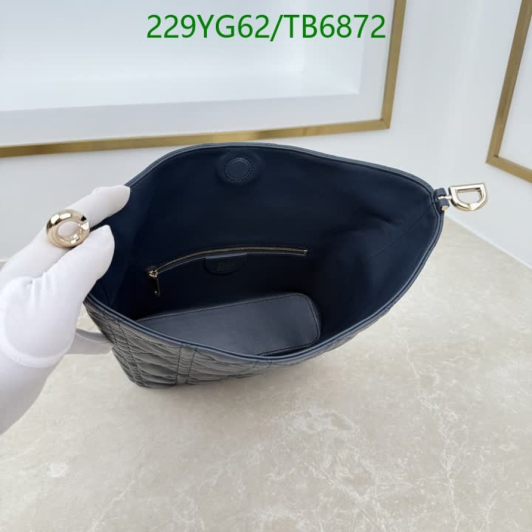 Dior-Bags(5A) Code: TB6872 $: 229USD