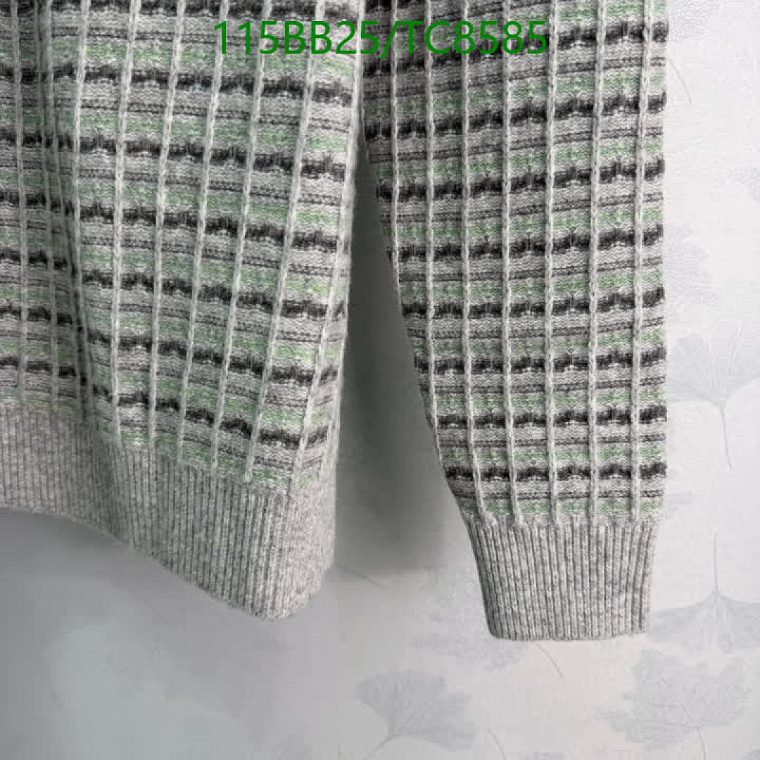 LV-Clothing Code: TC8585 $: 115USD