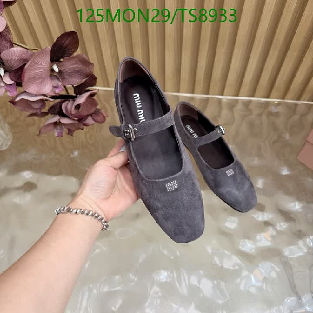 Miu Miu-Shoes(Women) Code: TS8933 $: 125USD