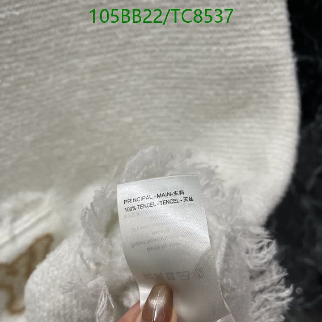 LV-Clothing Code: TC8537 $: 105USD