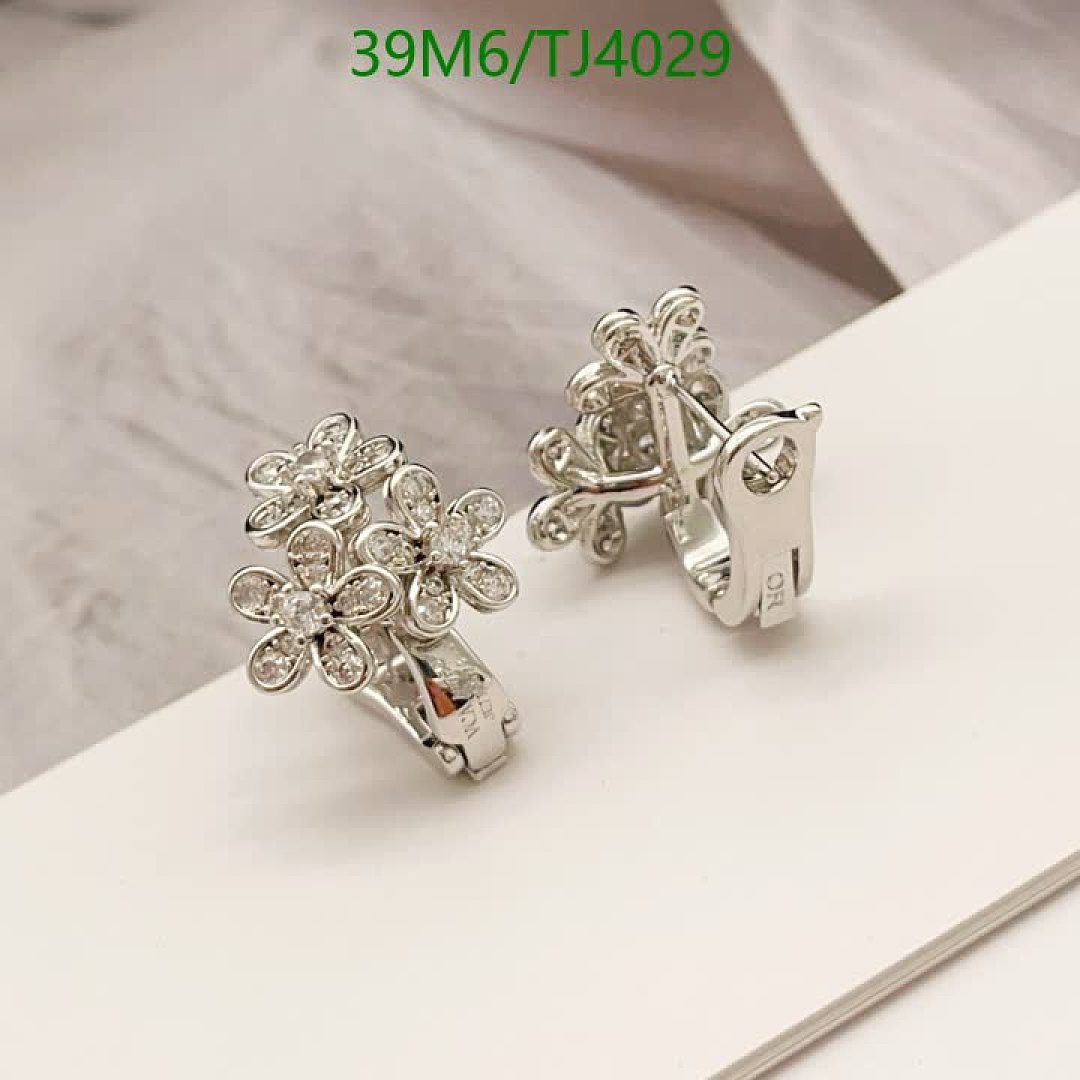 Van Cleef & Arpels-Jewelry Code: TJ4029 $: 39USD