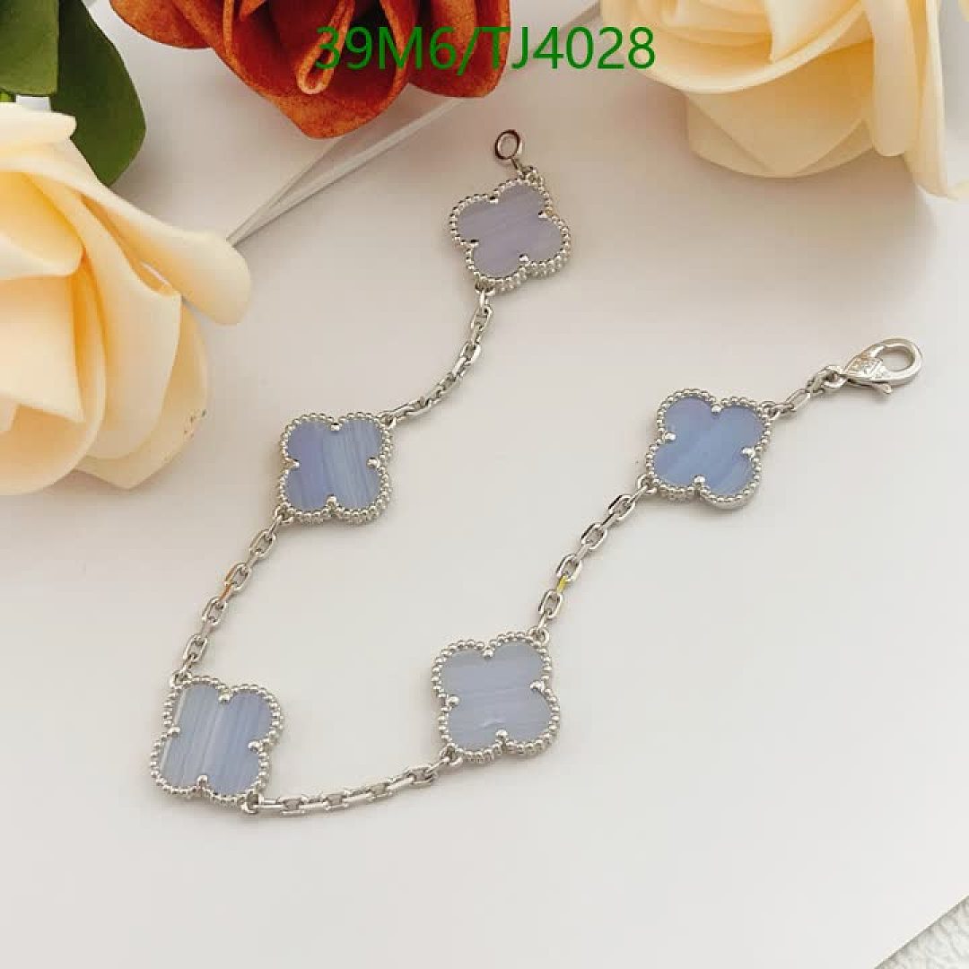 Van Cleef & Arpels-Jewelry Code: TJ4028 $: 39USD