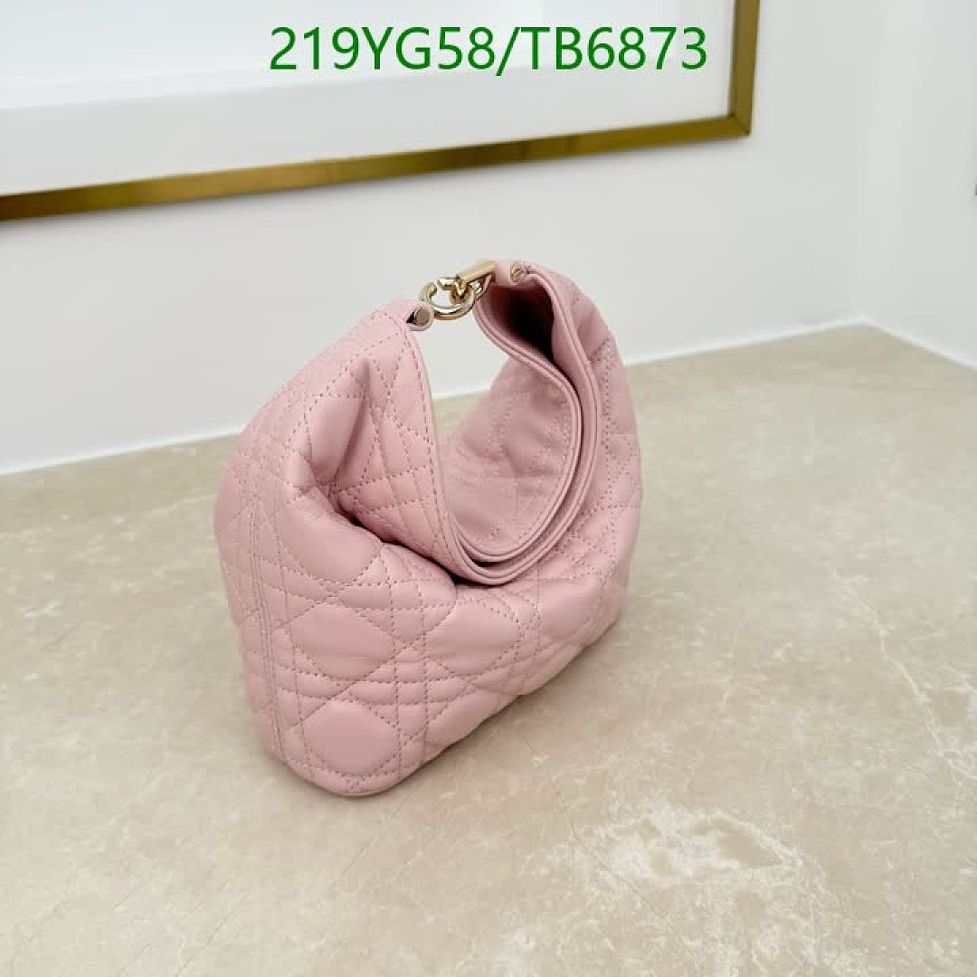 Dior-Bags(5A) Code: TB6873 $: 219USD