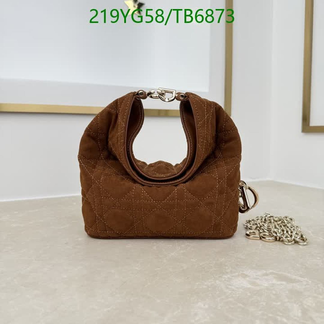 Dior-Bags(5A) Code: TB6873 $: 219USD