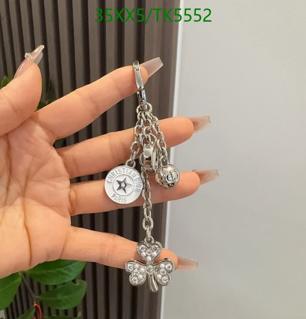 Dior-Keychains Code: TK5552 $: 35USD