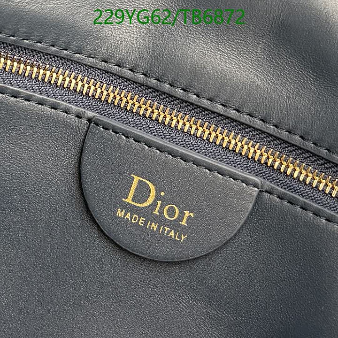 Dior-Bags(5A) Code: TB6872 $: 229USD