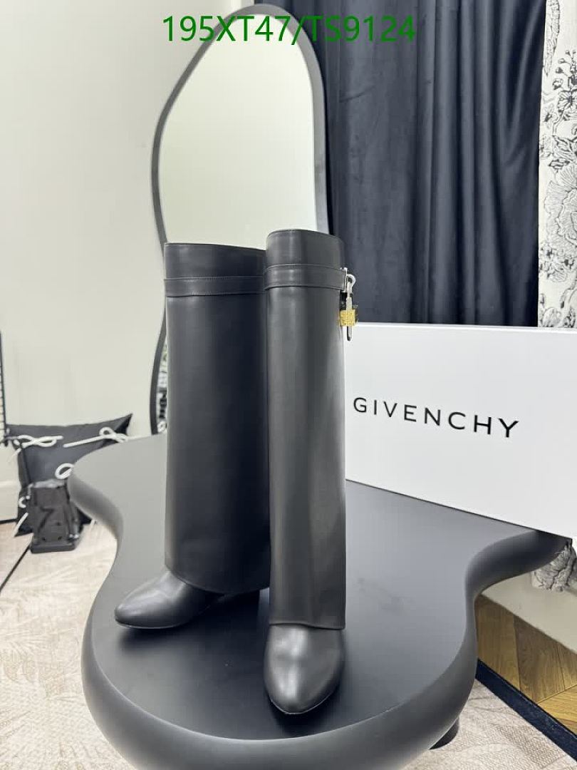 Boots-Shoes(Women) Code: TS9124 $: 195USD
