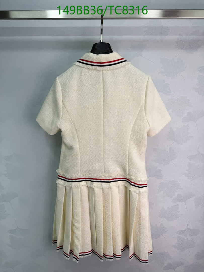 Chanel-Clothing Code: TC8316 $: 149USD
