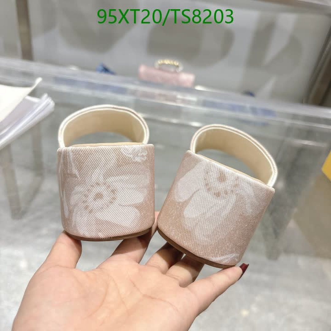 Fendi-Shoes(Women) Code: TS8203 $: 95USD