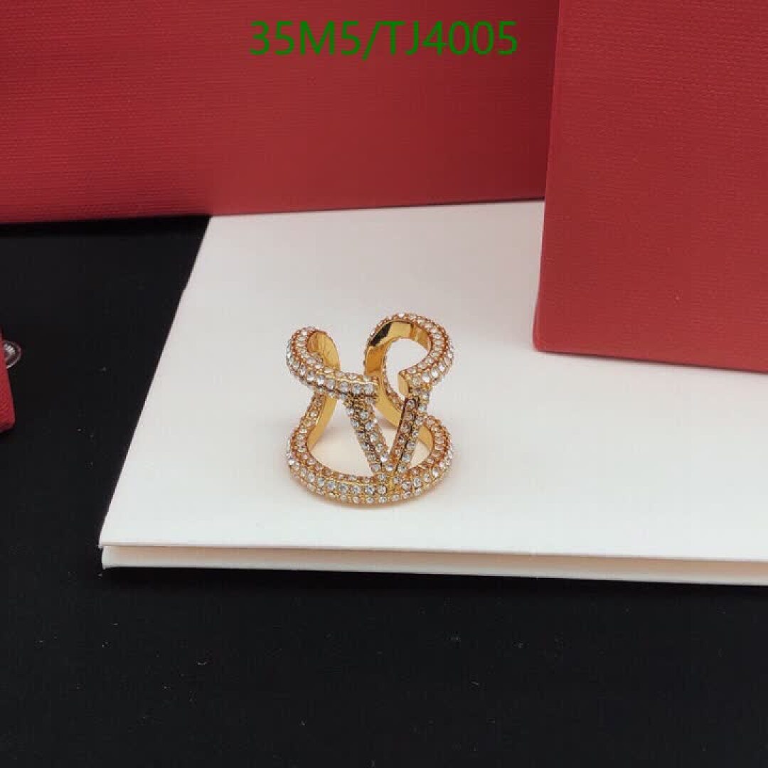 Valentino-Jewelry Code: TJ4005 $: 35USD