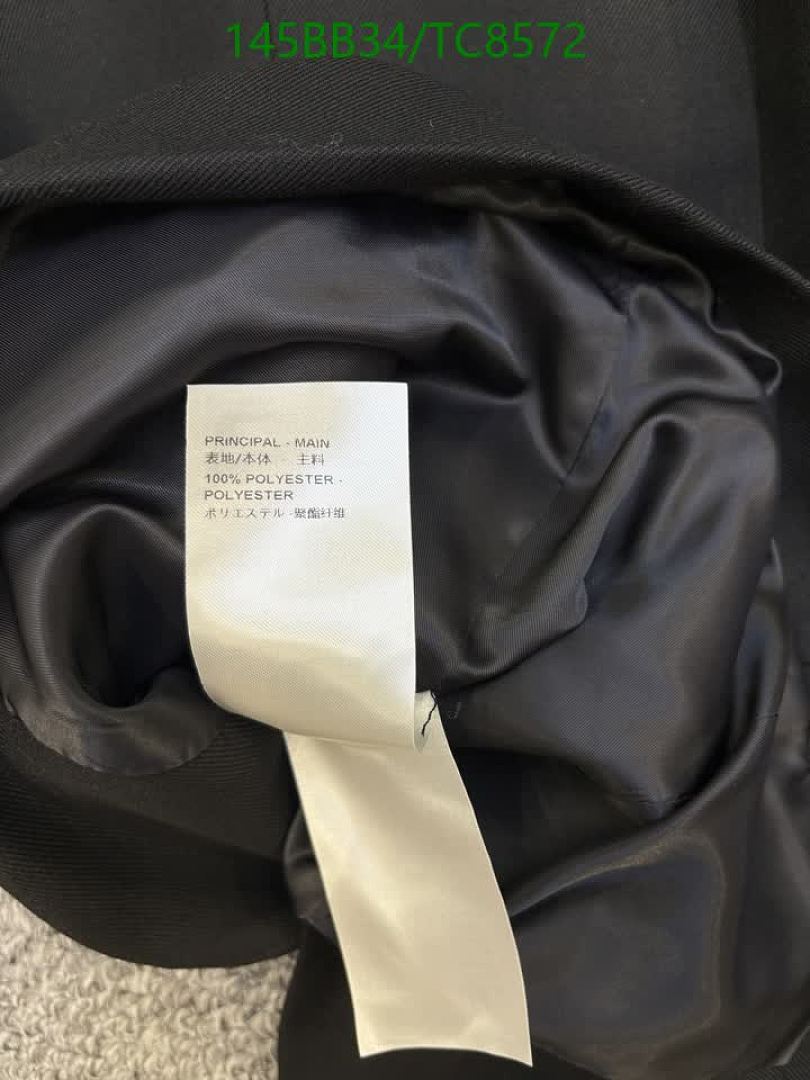 LV-Clothing Code: TC8572 $: 145USD