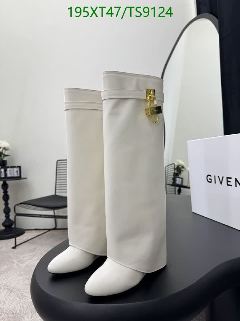 Boots-Shoes(Women) Code: TS9124 $: 195USD