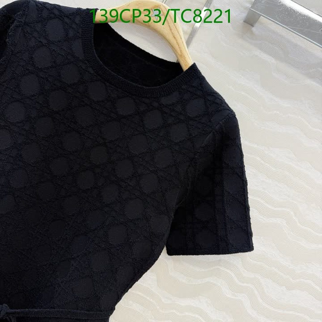 Dior-Clothing Code: TC8221 $: 139USD