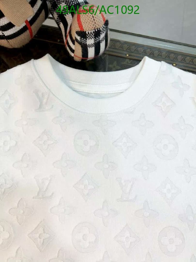LV-Clothing(Kids) Code: AC1092 $: 49USD