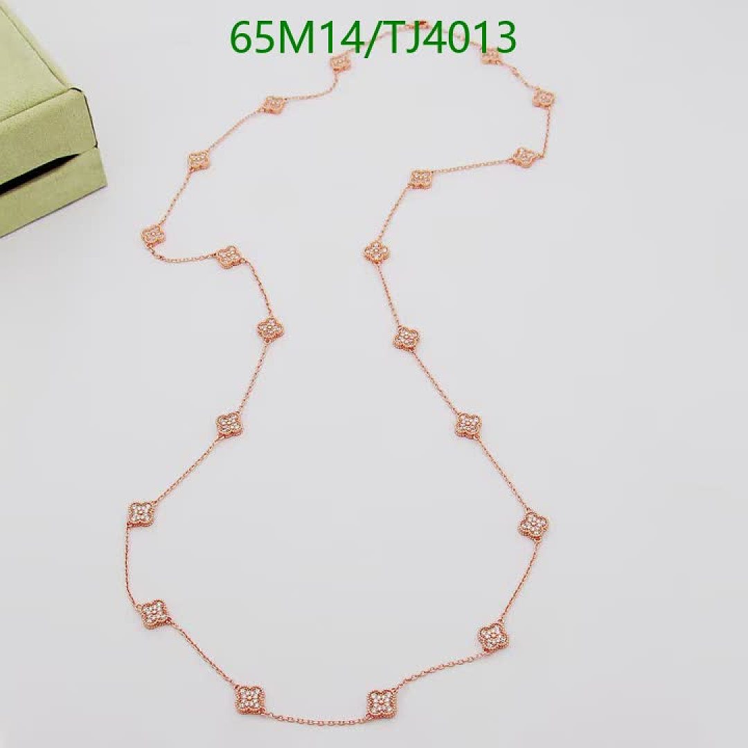 Van Cleef & Arpels-Jewelry Code: TJ4013 $: 65USD