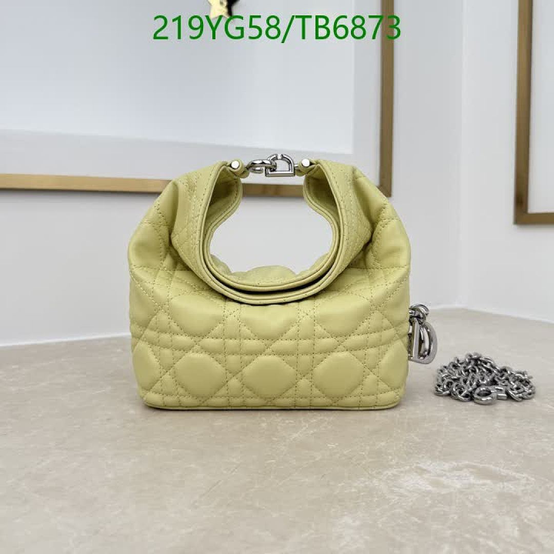 Dior-Bags(5A) Code: TB6873 $: 219USD