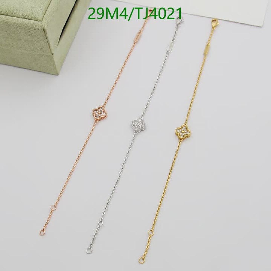 Van Cleef & Arpels-Jewelry Code: TJ4021 $: 29USD
