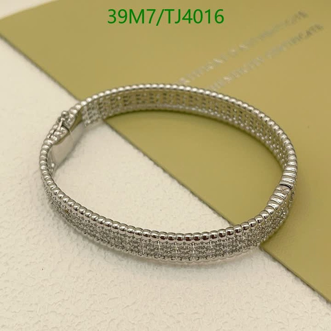 Van Cleef & Arpels-Jewelry Code: TJ4016 $: 39USD