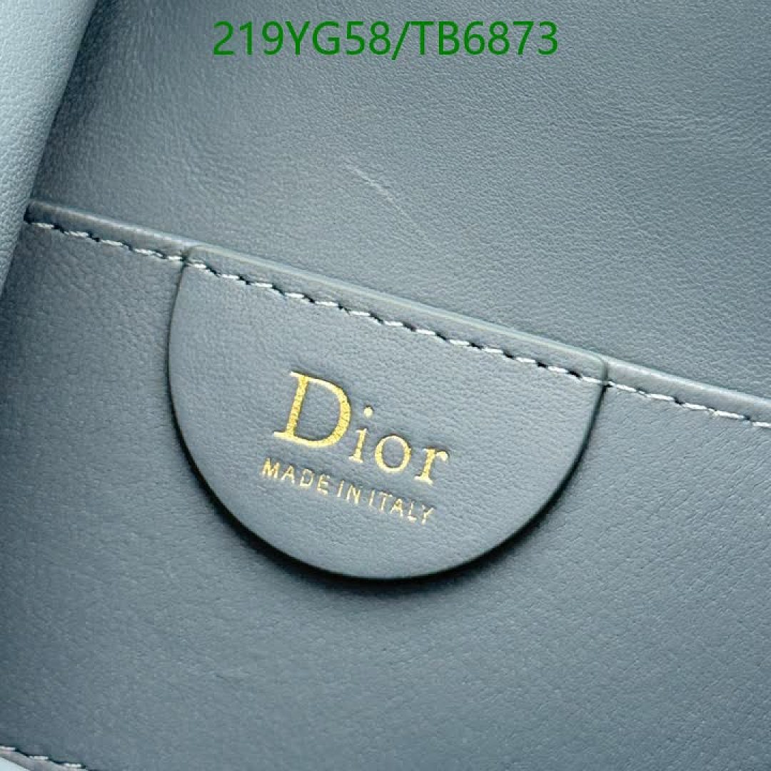 Dior-Bags(5A) Code: TB6873 $: 219USD