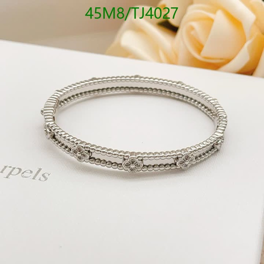 Van Cleef & Arpels-Jewelry Code: TJ4027 $: 45USD