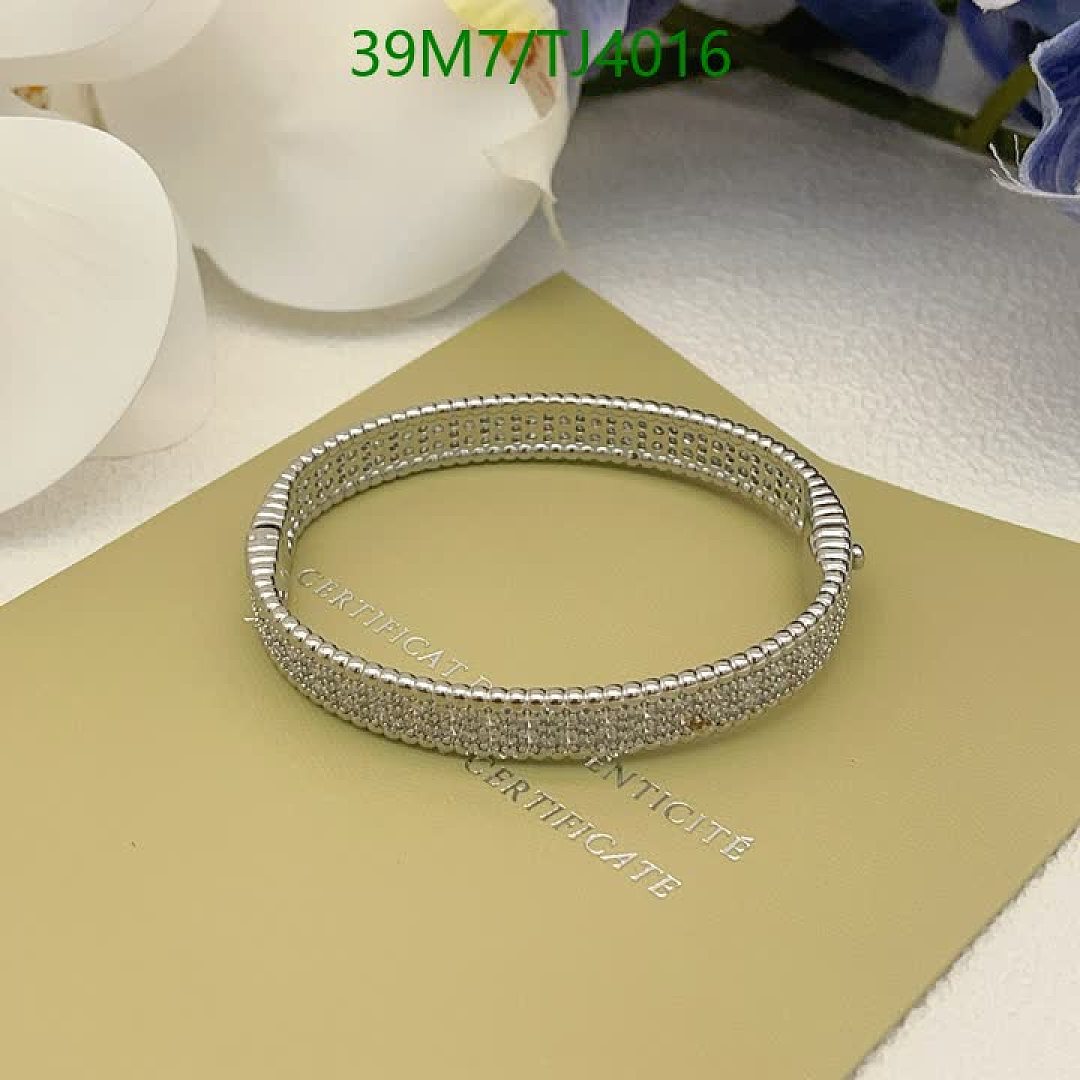 Van Cleef & Arpels-Jewelry Code: TJ4016 $: 39USD