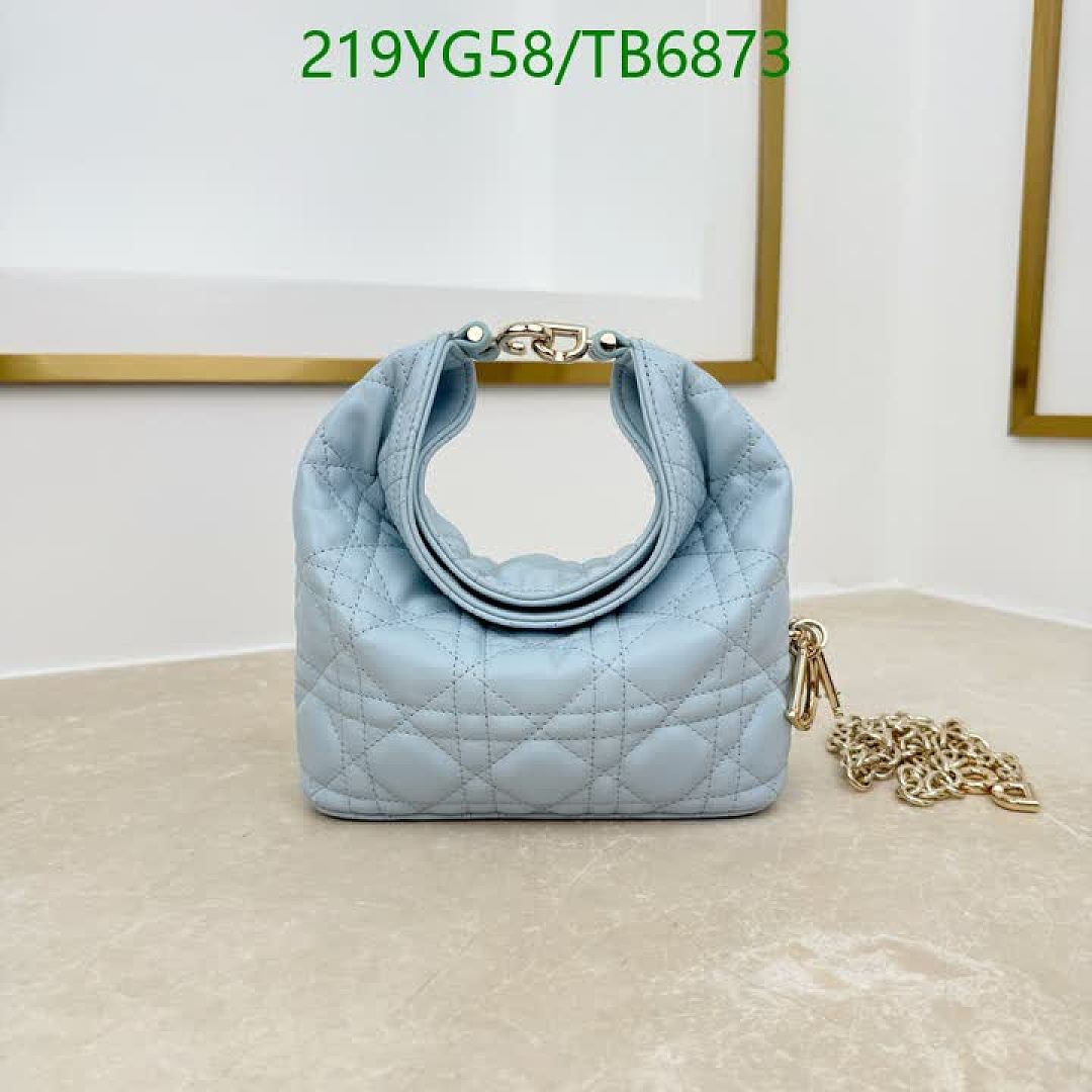 Dior-Bags(5A) Code: TB6873 $: 219USD