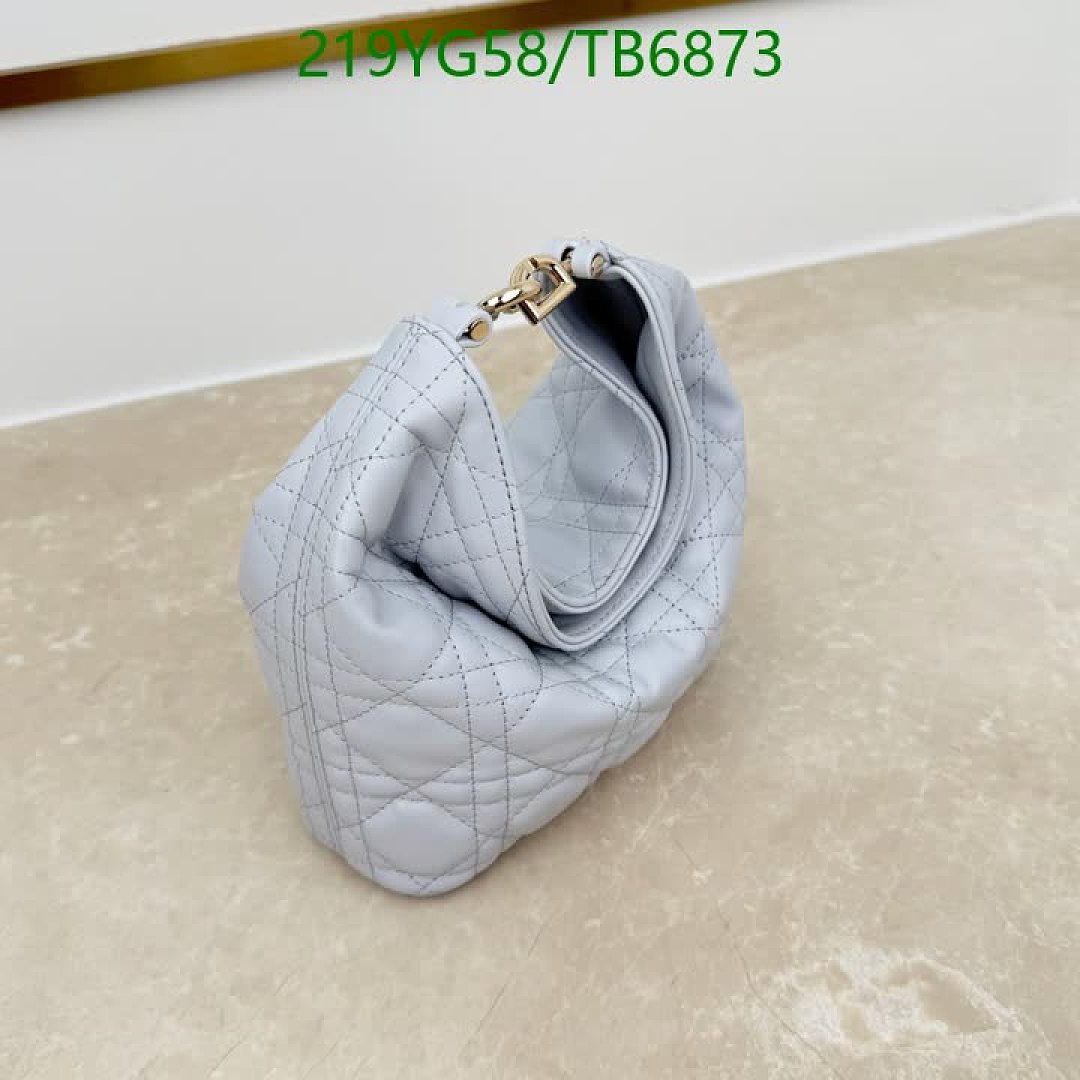 Dior-Bags(5A) Code: TB6873 $: 219USD