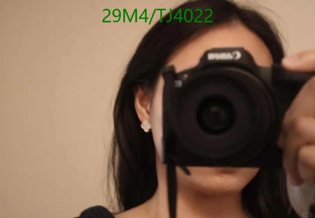 Van Cleef & Arpels-Jewelry Code: TJ4022 $: 29USD