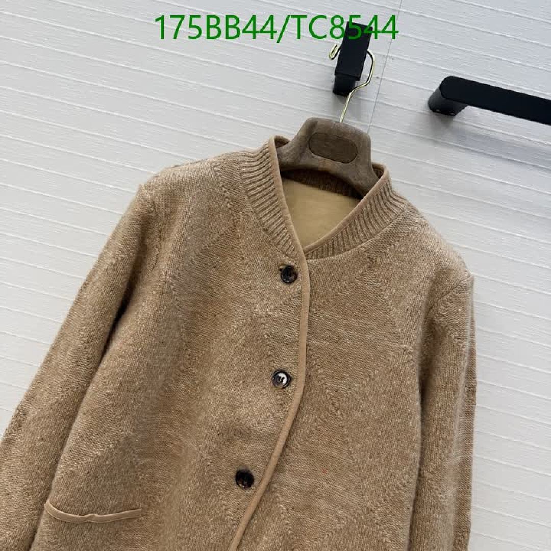 LV-Clothing Code: TC8544 $: 175USD